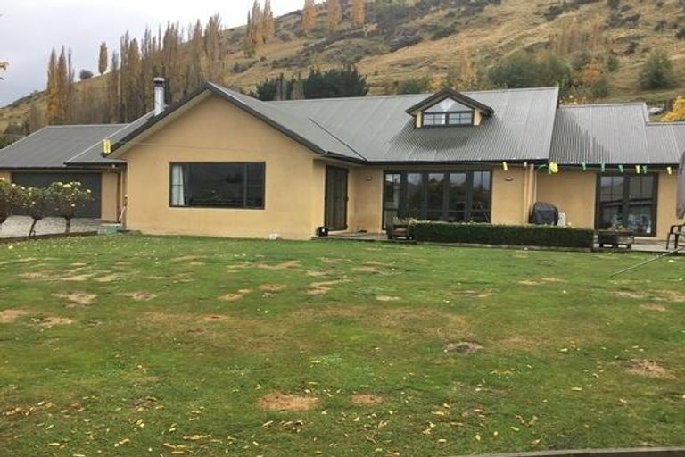 Photo of property in 9 Bramshill Drive, Lower Shotover, Queenstown, 9371