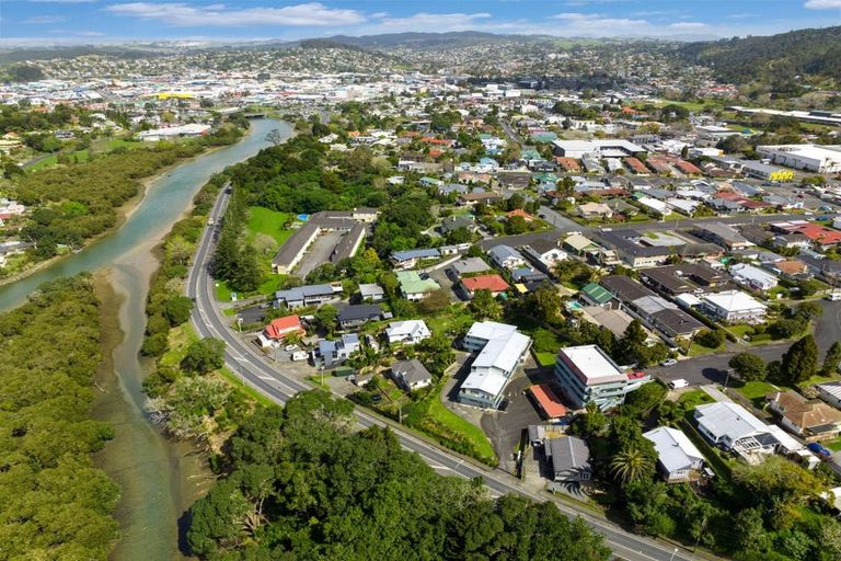 Photo of property in 75 Hatea Drive, Regent, Whangarei, 0112