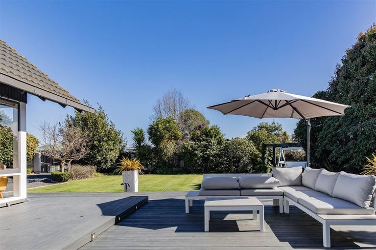 Photo of property in 100 White Street, Rangiora, 7400