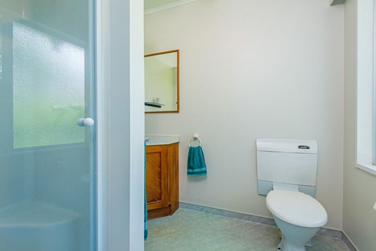 Photo of property in 43 John F Kennedy Drive, Milson, Palmerston North, 4414
