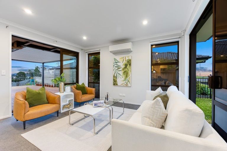 Photo of property in 81 Manuel Road, Silverdale, 0932