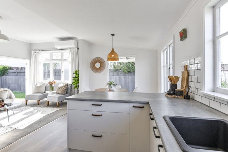 Photo of property in 305a Frederick Street West, Mahora, Hastings, 4120