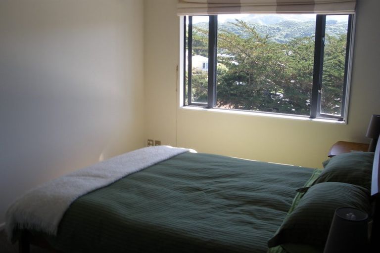 Photo of property in 35 Jackson Street, Island Bay, Wellington, 6023