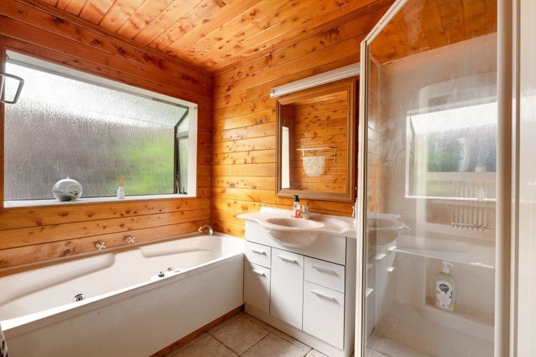 Photo of property in 122a Oropi Road, Greerton, Tauranga, 3112