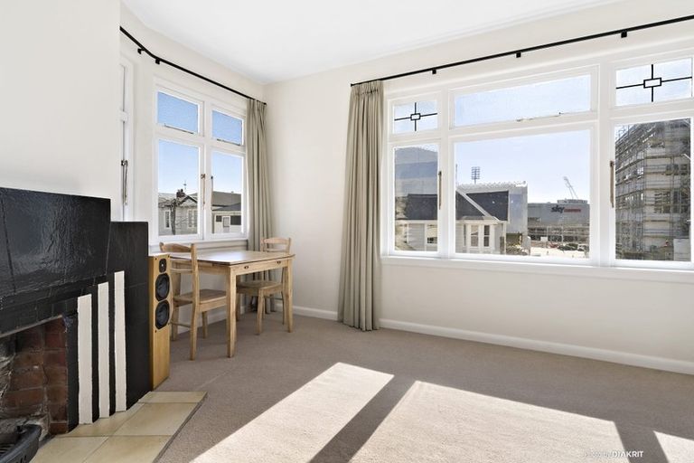Photo of property in Hobson Flats, 5/1 Hobson Street, Pipitea, Wellington, 6011