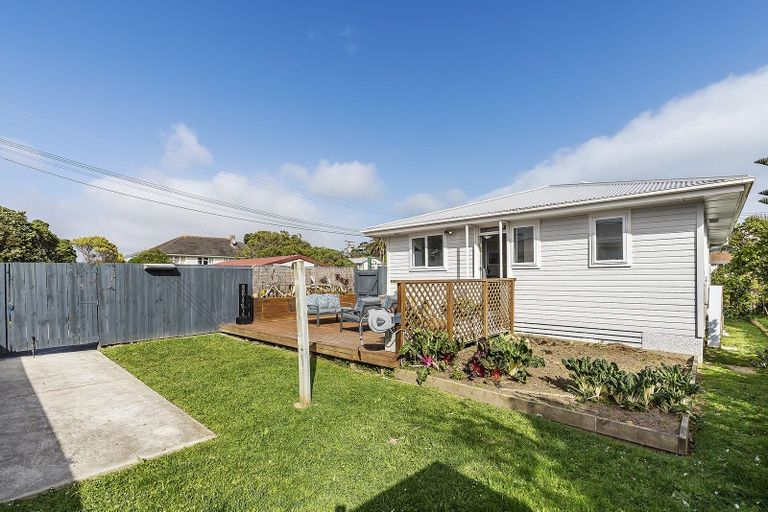 Photo of property in 34 Opapa Street, Titahi Bay, Porirua, 5022