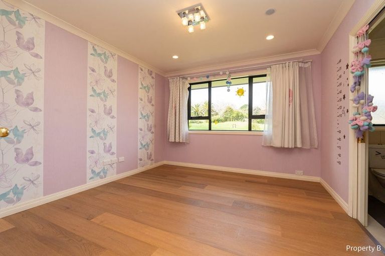 Photo of property in 42 Chester Avenue, Greenhithe, Auckland, 0632
