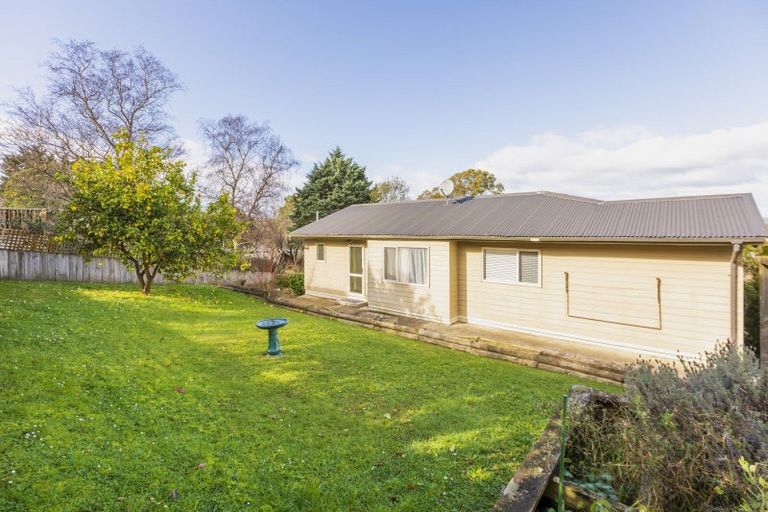 Photo of property in 52 Waverley Street, Waipawa, 4210