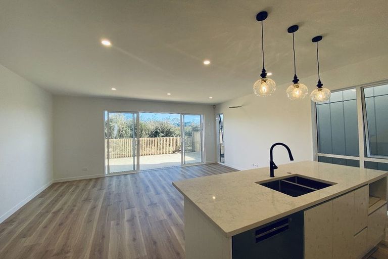 Photo of property in 69 Biokovo Street, Massey, Auckland, 0614