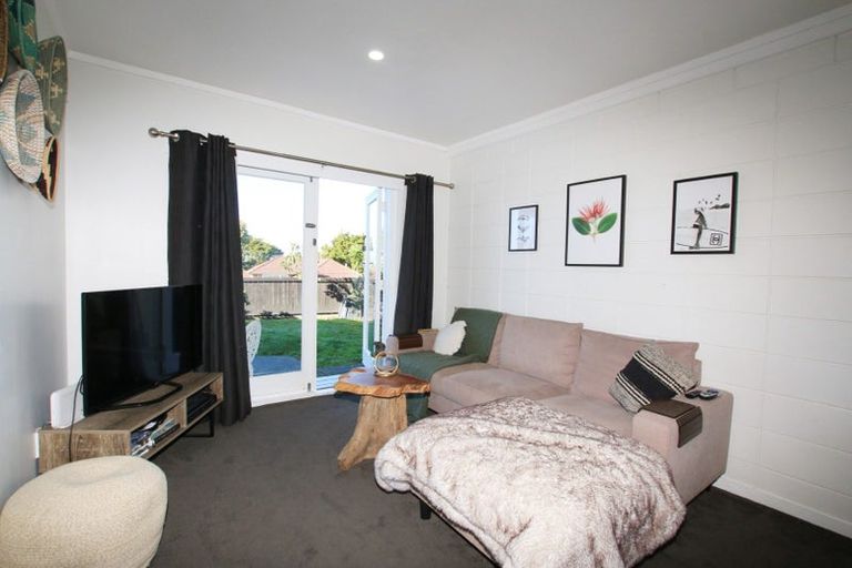 Photo of property in 78 Hillcrest Avenue, Hillcrest, Auckland, 0627
