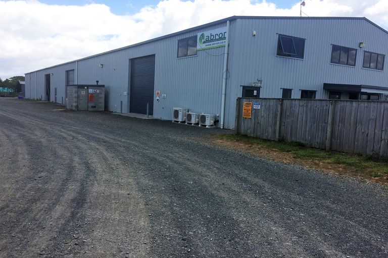 Photo of property in 30 Lansdowne Crescent, Glenview, Hamilton, 3206