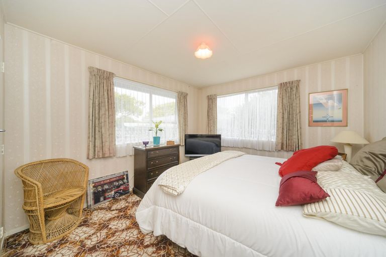 Photo of property in 68 Carter Crescent, Awapuni, Palmerston North, 4412