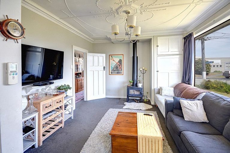 Photo of property in 37 Tahuna Road, Tainui, Dunedin, 9013