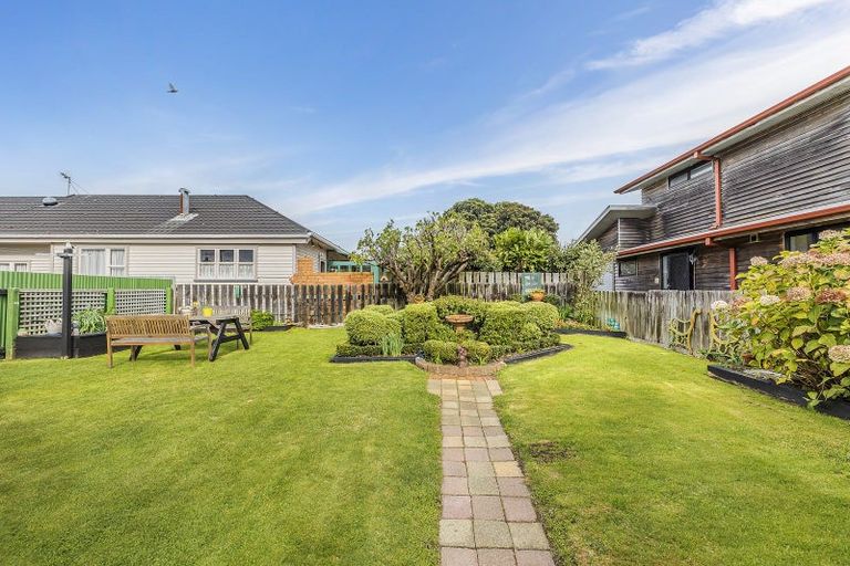 Photo of property in 154 Rongotai Road, Kilbirnie, Wellington, 6022