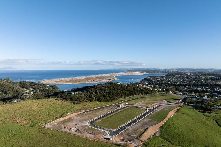 Photo of property in 55 Cullen Street, Mangawhai Heads, Mangawhai, 0505