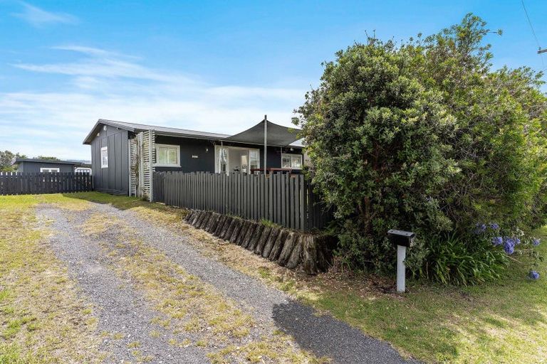 Photo of property in 103 Bellona Road, Whangamata, 3620