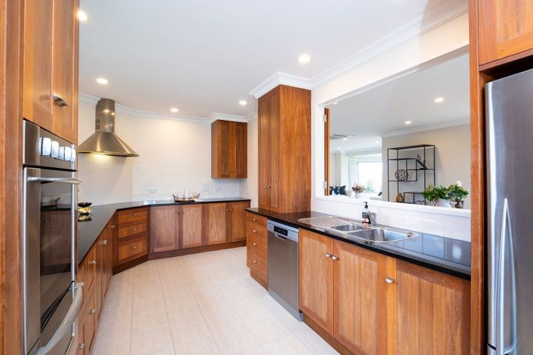 Photo of property in 140 Kopanga Road, Havelock North, 4130