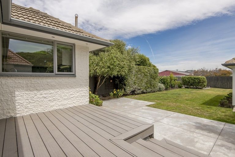 Photo of property in 515 Marine Parade, South New Brighton, Christchurch, 8062