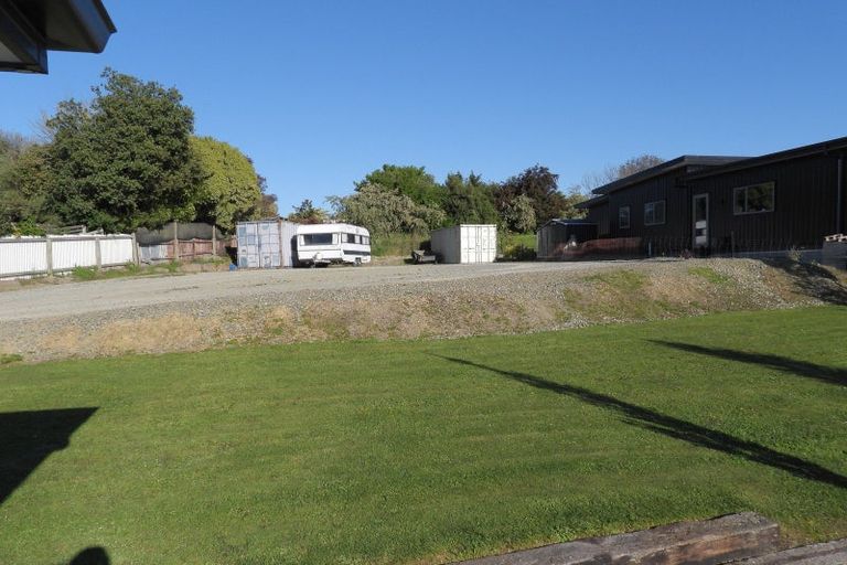 Photo of property in 17 Gordon Street, Weston, Oamaru, 9401