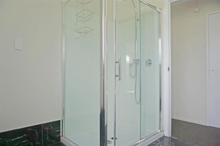 Photo of property in 21 Poutini Place, Manurewa, Auckland, 2102