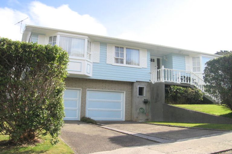 Photo of property in 33 Cortina Avenue, Johnsonville, Wellington, 6037