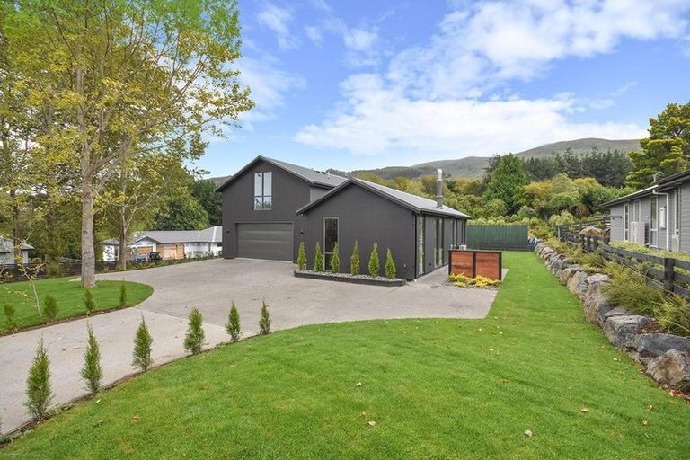 Photo of property in 10 Redwoods Lane, Helensburgh, Dunedin, 9010