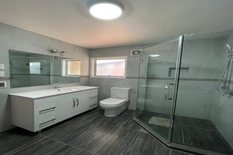 Photo of property in 4 Liam Place, Half Moon Bay, Auckland, 2012