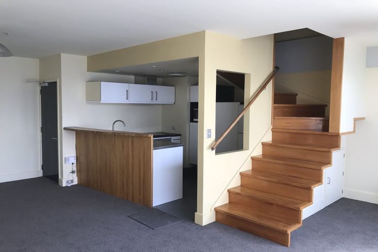 Photo of property in St Pauls Apartments, 24/43 Mulgrave Street, Thorndon, Wellington, 6011