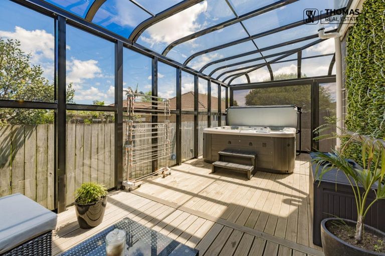 Photo of property in 10a Gainsborough Street, Manurewa, Auckland, 2102