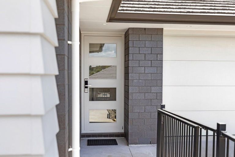 Photo of property in 10 Stable Way, Brookfield, Tauranga, 3110