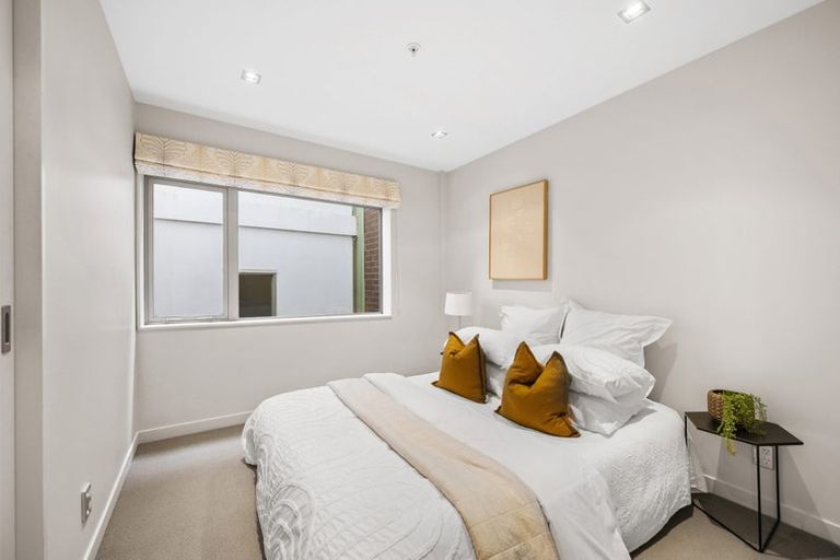 Photo of property in Republic Apartments, 1a/11 Tennyson Street, Te Aro, Wellington, 6011
