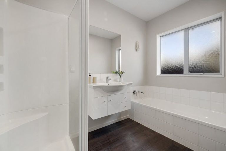 Photo of property in 10 Saint Peters Close, Woolston, Christchurch, 8062