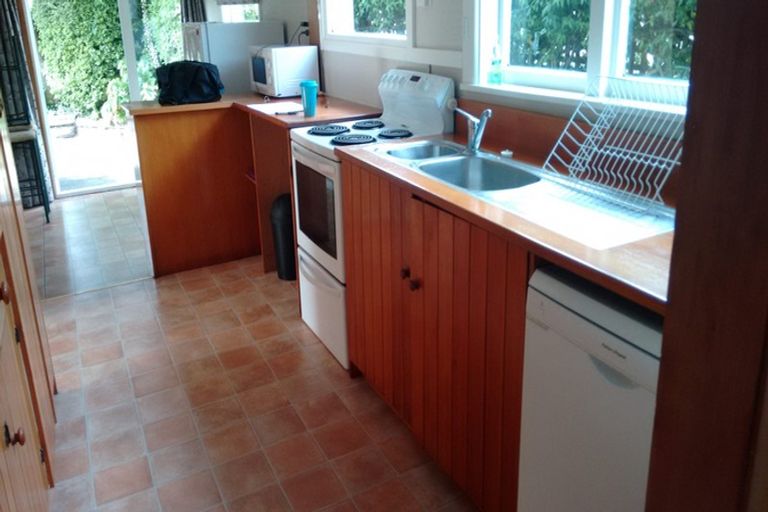 Photo of property in 38 Riverview Street, Beckenham, Christchurch, 8023