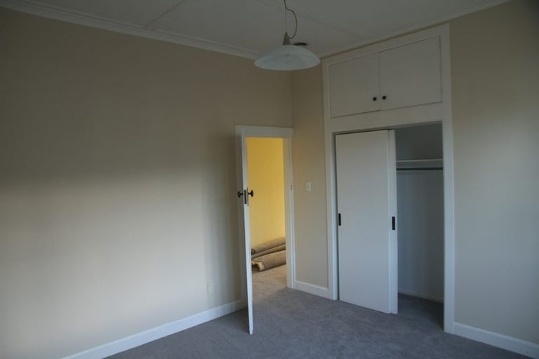 Photo of property in 6 Waikato Street, Island Bay, Wellington, 6023