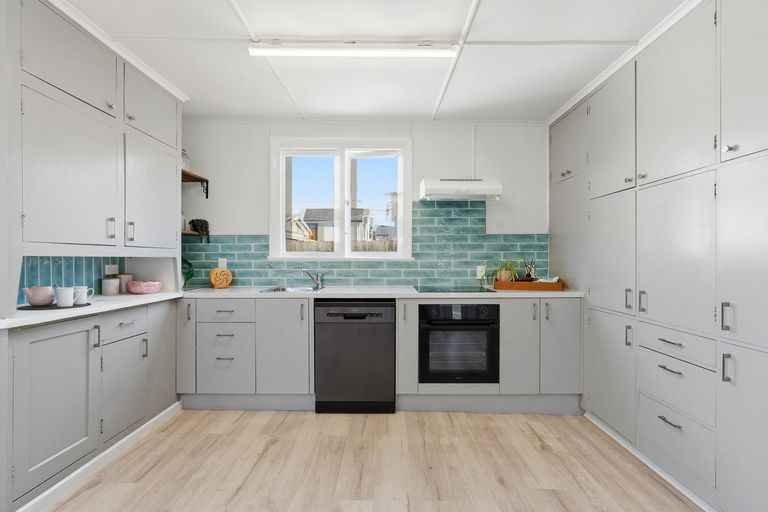 Photo of property in 63 Calder Street, Saint Kilda, Dunedin, 9012