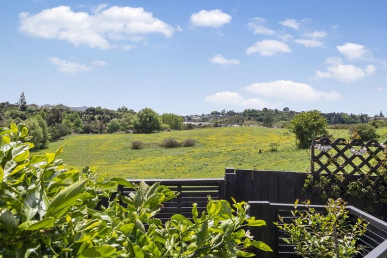 Photo of property in 22 Donnington Place, Bethlehem, Tauranga, 3110