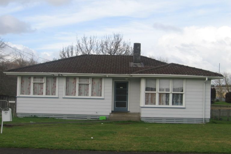 Photo of property in 20 Calvert Street, Papakura, 2110
