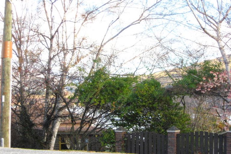 Photo of property in 99 Arrowtown-lake Hayes Road, Lake Hayes, Queenstown, 9371