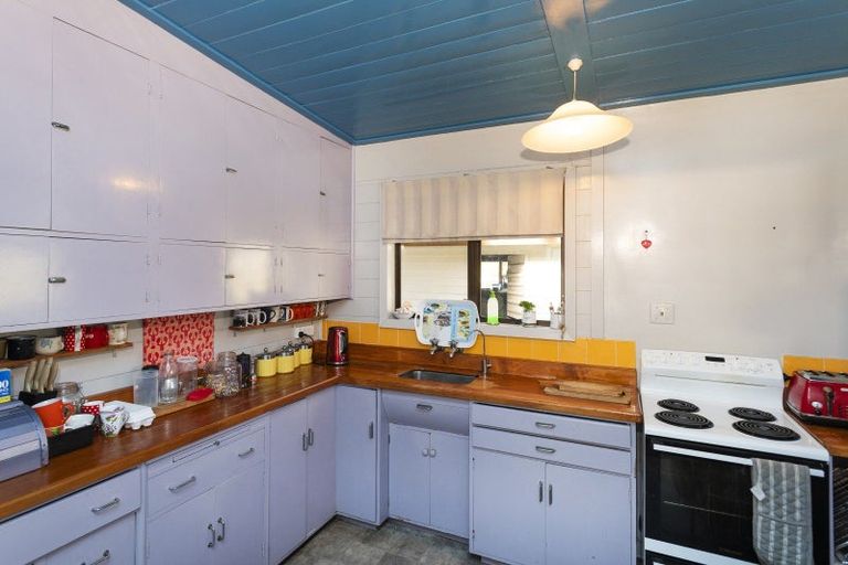 Photo of property in 26 Arthur Street, Tokomaru Bay, 4079