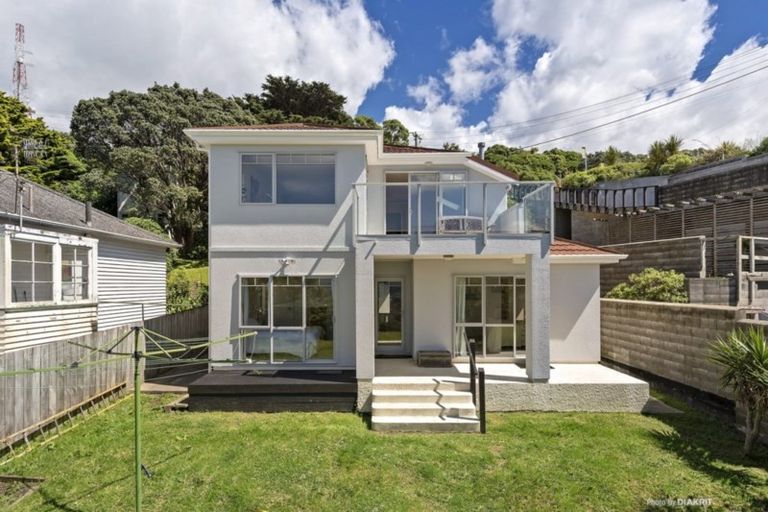 Photo of property in 9 Alexandra Road, Roseneath, Wellington, 6021