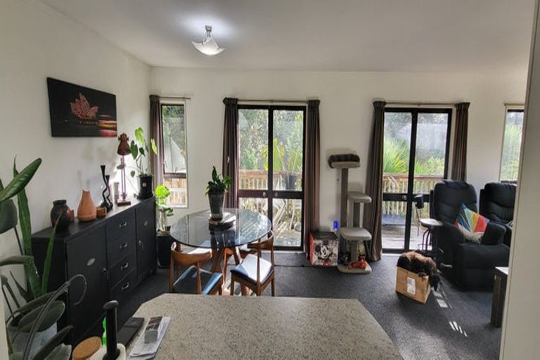 Photo of property in 22 Anne Mclean Drive, Bayview, Auckland, 0629
