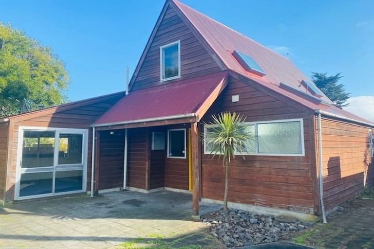 Photo of property in 19a Bahama Crescent, Paraparaumu Beach, Paraparaumu, 5032