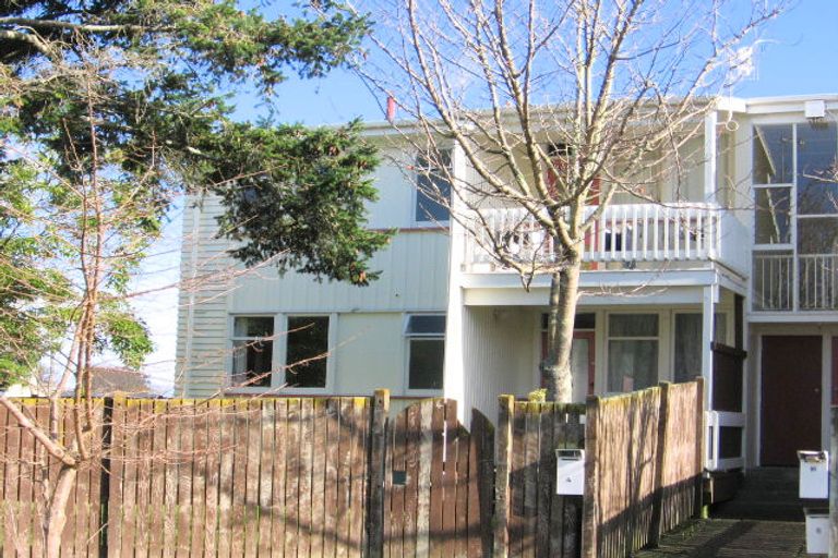 Photo of property in 4-10 Buxton Place, Hokowhitu, Palmerston North, 4410