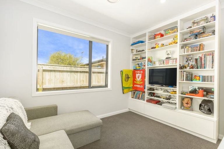 Photo of property in 9 Christow Court, Paraparaumu, 5032