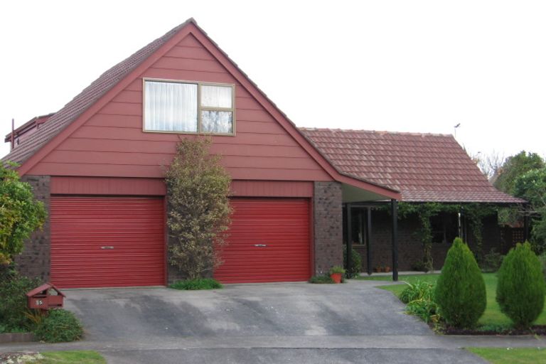 Photo of property in 15 Earl Place, Hokowhitu, Palmerston North, 4410