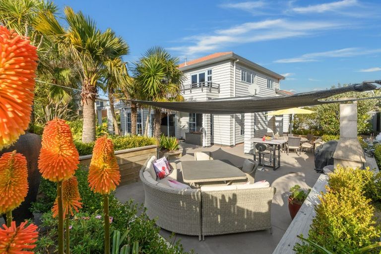 Photo of property in 8 Seychelles Drive, Papamoa Beach, Papamoa, 3118