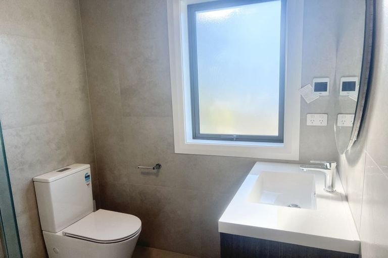 Photo of property in 333a East Coast Road, Mairangi Bay, Auckland, 0630