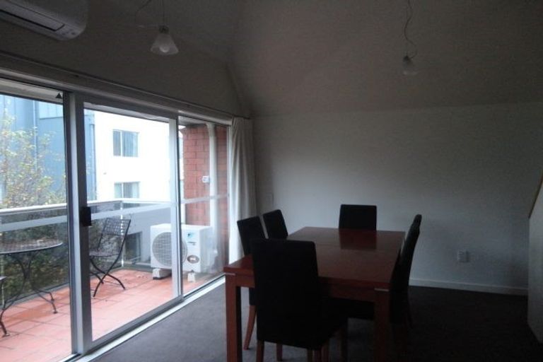 Photo of property in 21 Cambridge Terrace, Christchurch Central, Christchurch, 8013