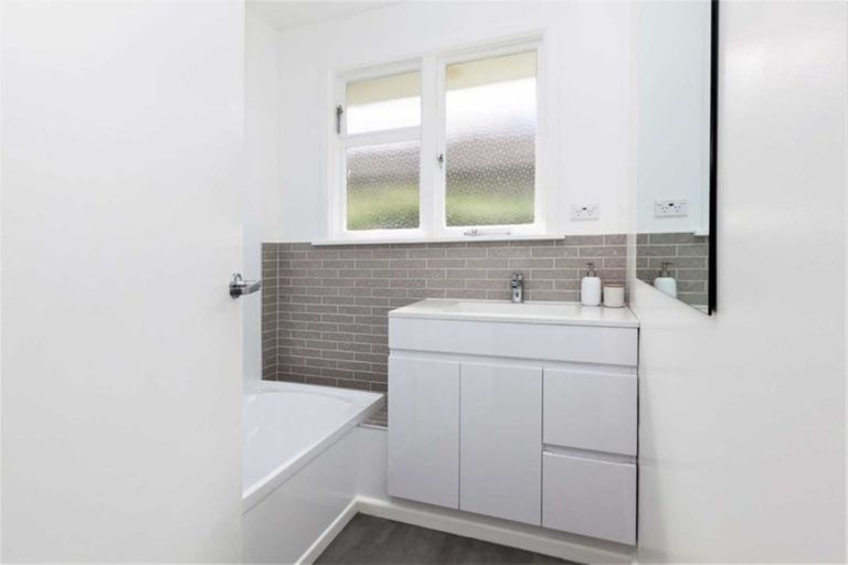 Photo of property in 71 Mooray Avenue, Bishopdale, Christchurch, 8053