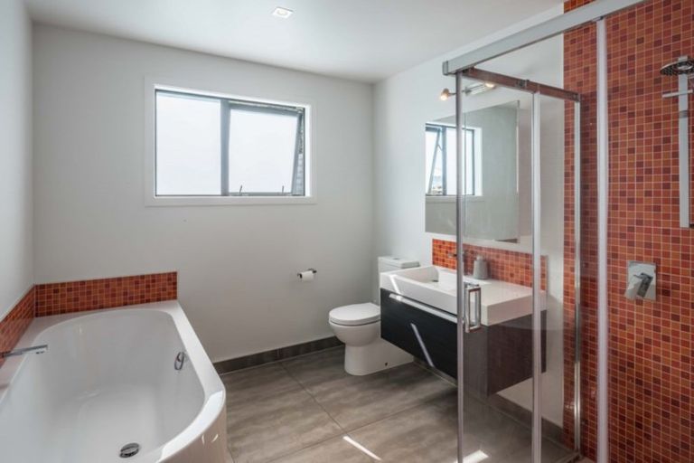 Photo of property in 112a Calabar Road, Miramar, Wellington, 6022